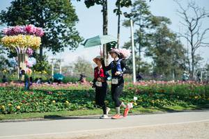 BIB: 
                            <button type="button" onclick="openModal(27611875)" class="btn btn-primary btn-sm float-right btn-popup" data-toggle="modal" data-target=".modal-high-quality">
                        <i class="fas fa-shopping-cart"></i> Add to Cart
                    </button>
                                            <button type="button" onclick="isThisMe(27611875, true)" class="btn btn-success btn-sm float-right btn-popup btn-isme hidden" data-toggle="tooltip" data-placement="bottom" title="นี่คือรูปของคุณใช่ไหม คลิกที่นี่เพื่อเอาเข้าอัลบั้ม">
                        <i class="fas fa-plus"></i> Add to album
                    </button>
                    <button type="button" onclick="isThisMe(27611875, false)" class="btn btn-warning btn-sm float-right btn-popup btn-isnotme hidden">
                        <i class="fas fa-ban"></i> Remove from album
                    </button>